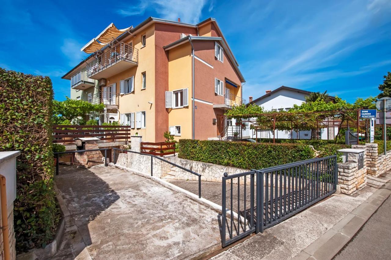 Apartman Klara Ровінь Екстер'єр фото