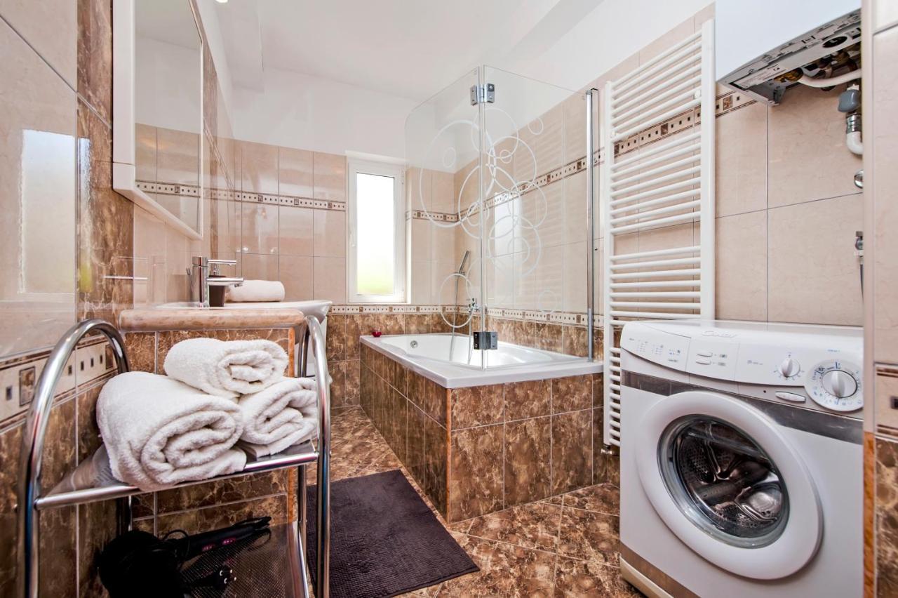 Apartman Klara Ровінь Екстер'єр фото